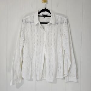 Banana Republic White Eyelet Button Up Shirt Cotton Easy Shirt Size Large